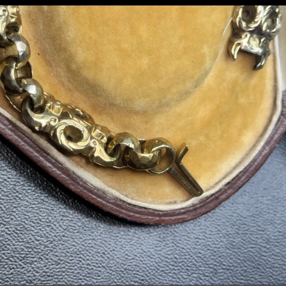 Victorian garnet bracelet 9ct/10ct acid tested. - Picture 11 of 16